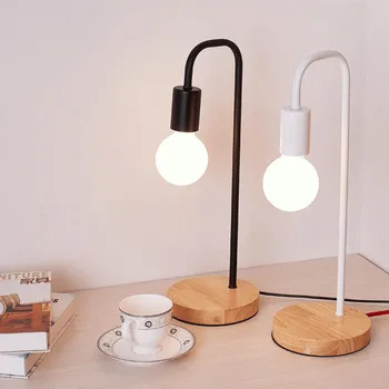 Hot Nordiske Moderne Træ Skrivebord Lys Træ sengebord Lamper til stuen Enkle lamper til Rum Udsmykning på Off-knappen